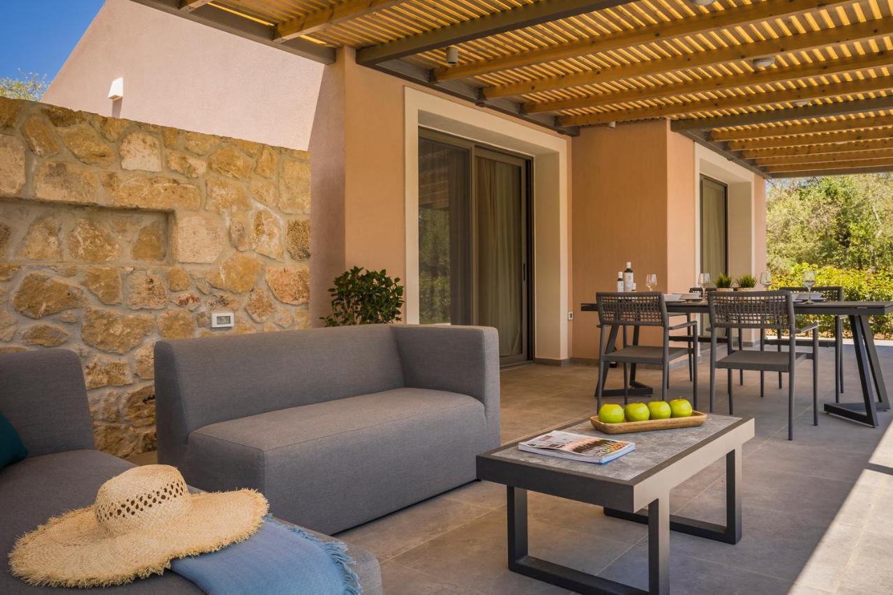 Villa Laoura Svoronata Exterior photo